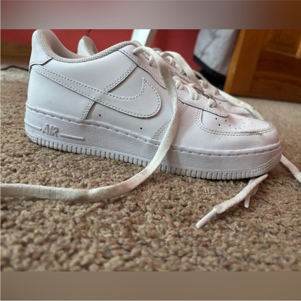 Nike Women’s All-White Air Sneakers